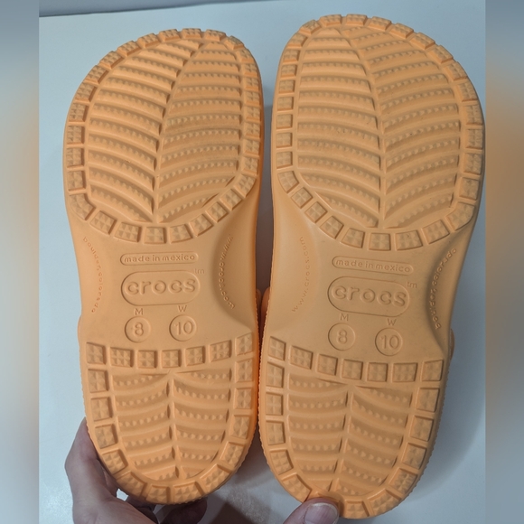 Crocs Classic Clogs Peach/Orange Unisex M8 W10 - Picture 5 of 8